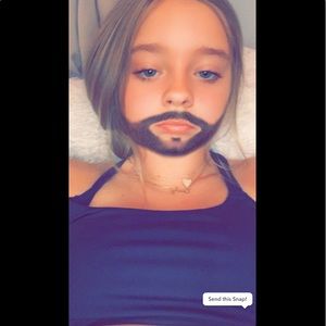 Meet your Posher, Carly